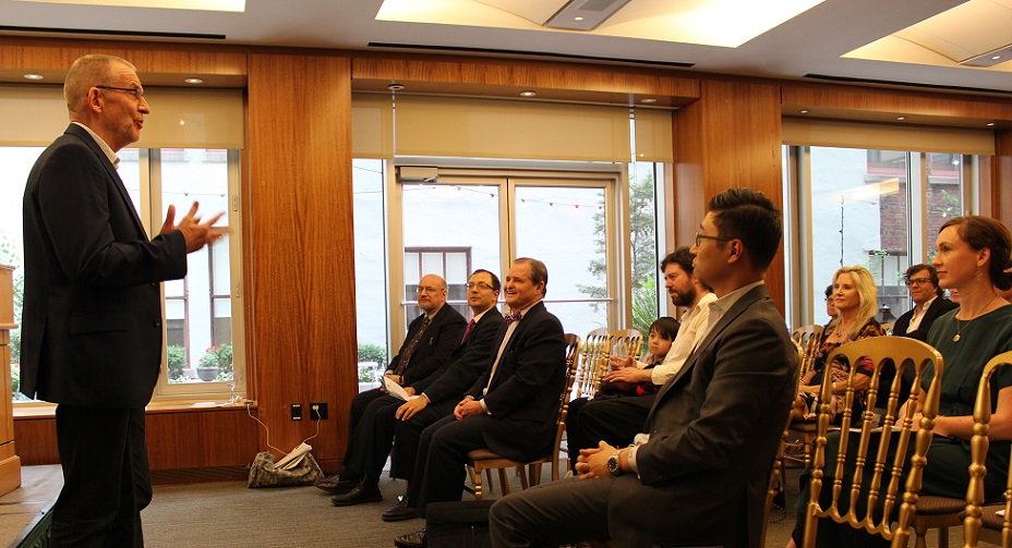 The Rebirth of Poetry Is Here: First SCP Symposium Held