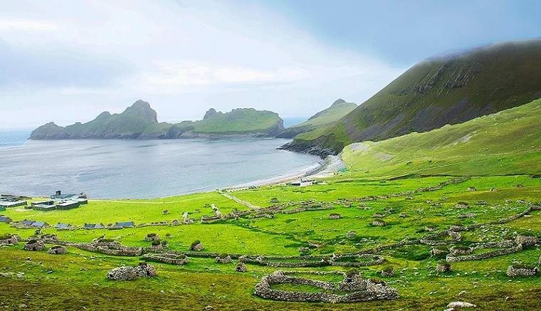The Remote Islands of Scotland: Six Poems by Peter Hartley