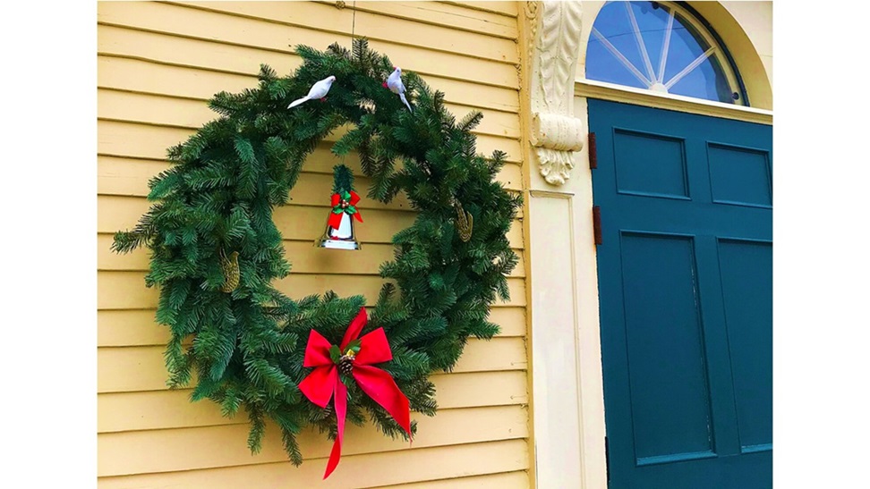 ‘The Wreath’ and Other Poetry by Cheryl Corey